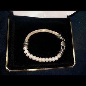 Sterling silver mesh pearl bracelet